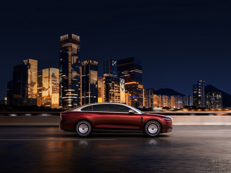 岚图追光L的意义，不只是27.99万起的国货豪车